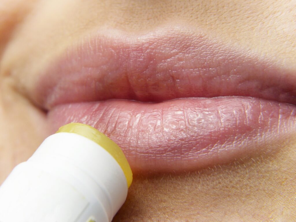 Lips Oil: Nourishing Your Pout with the Latest Beauty Sensation